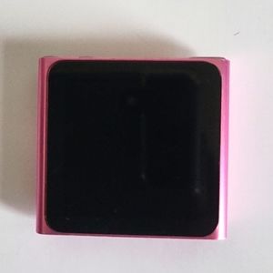 IPOD Nano 6th generation Pink with Cord and Wristband
